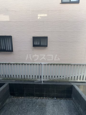 19/30 バルコニー