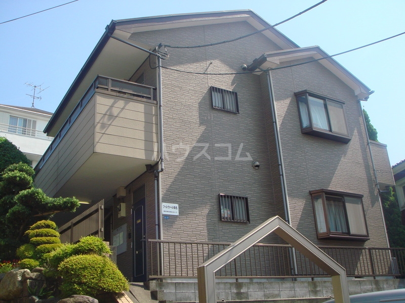 13/16 エントランス