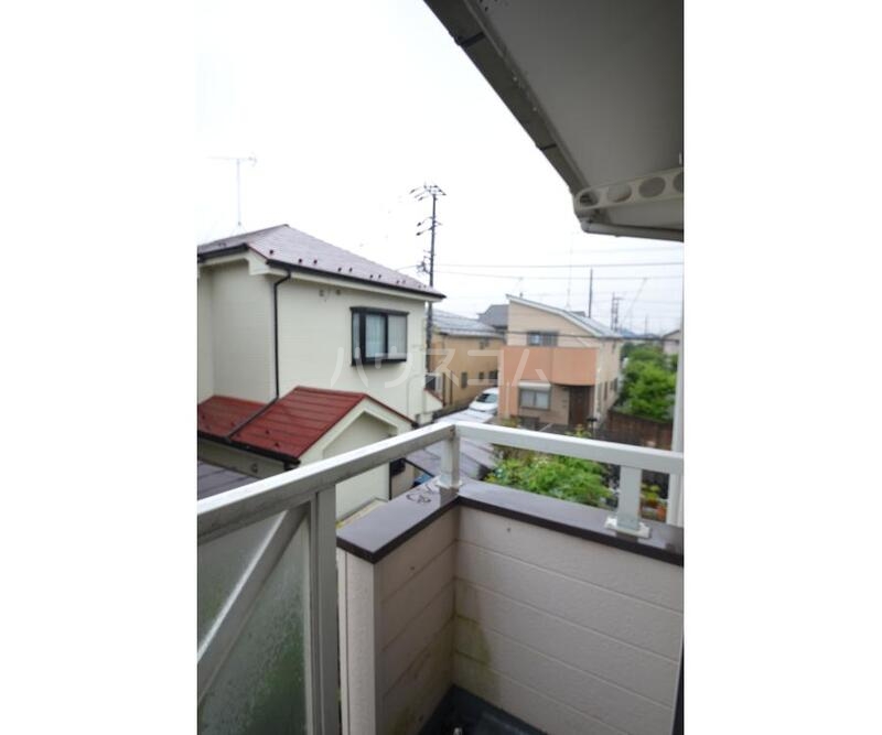 13/18 バルコニー