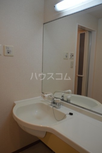 13/30 洗面