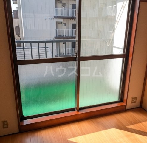 20/30 バルコニー