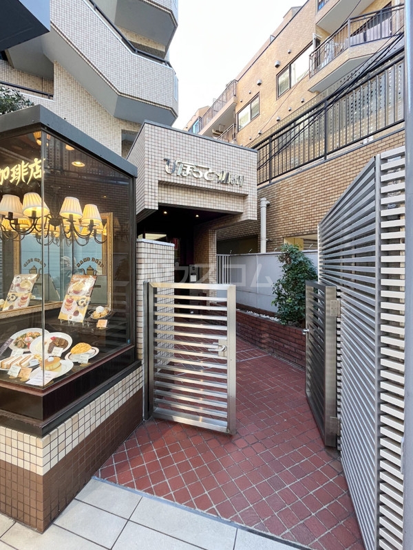 3/5 エントランス