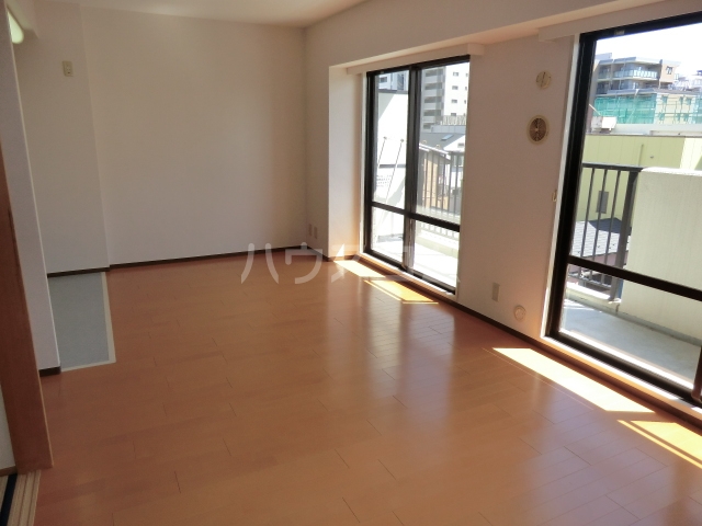 4/18 リビング/ダイニング