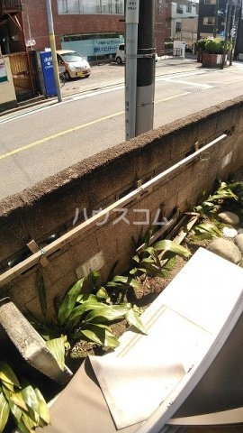 15/18 バルコニー