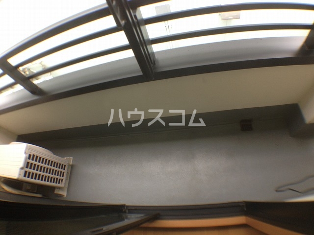 21/28 バルコニー