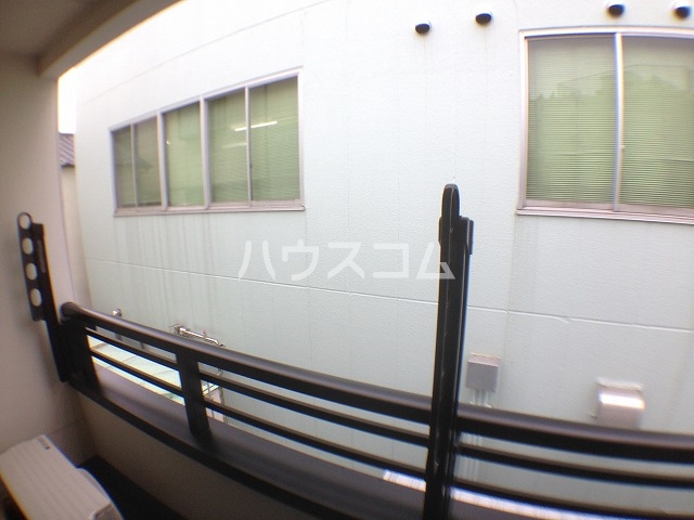 22/28 バルコニー