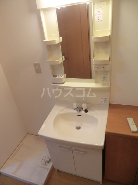 13/30 洗面