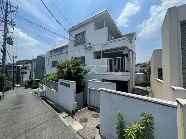 2/30 外観