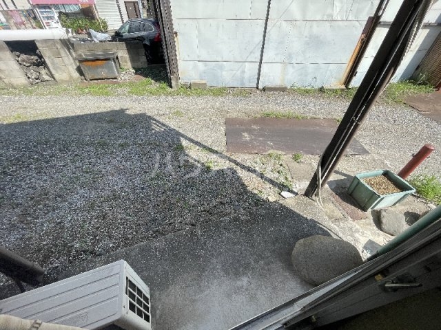 16/28 バルコニー