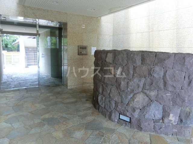 3/5 エントランス