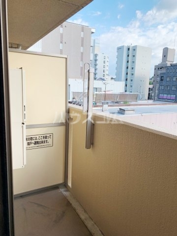 14/30 バルコニー