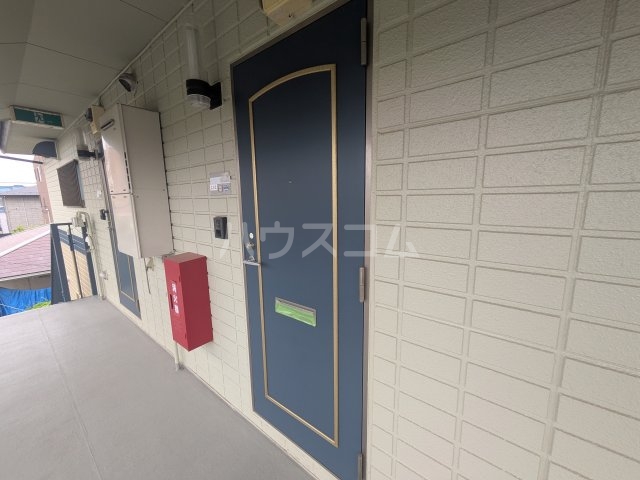 21/29 エントランス