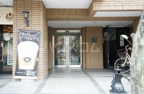 2/8 エントランス