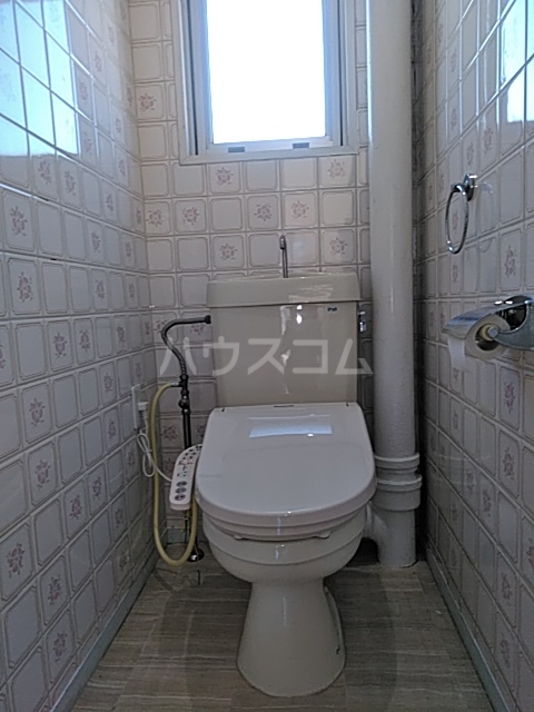 16/23 トイレ