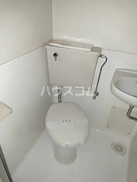 13/30 トイレ