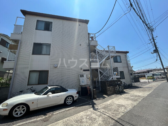 15/21 エントランス