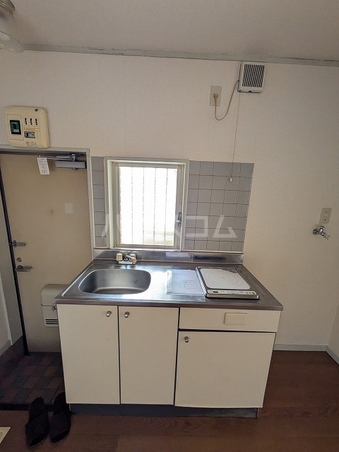 13/30 キッチン