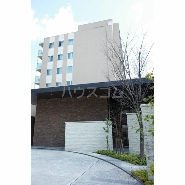 14/21 エントランス