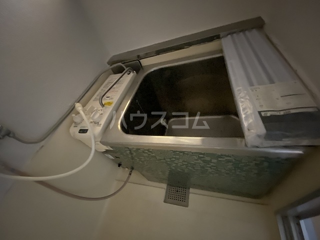 14/28 浴室