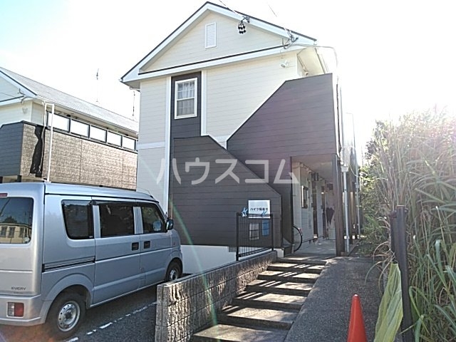 14/22 エントランス