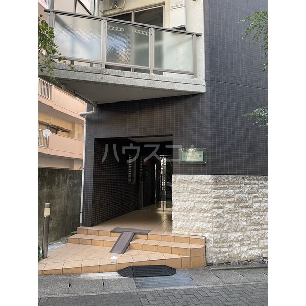 3/6 エントランス