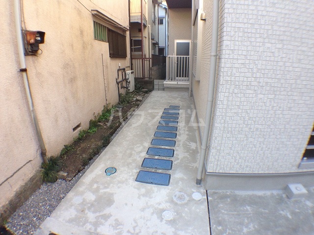 22/25 駐車場