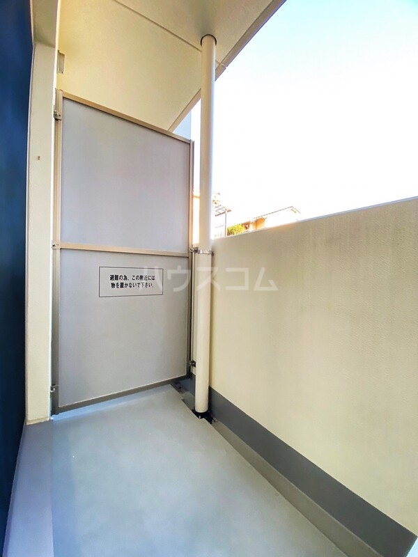 16/27 バルコニー