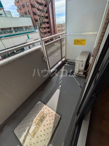 13/20 バルコニー
