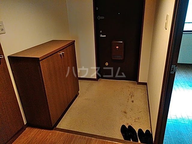 15/30 玄関