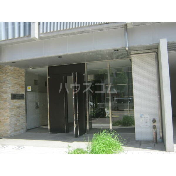 3/10 エントランス