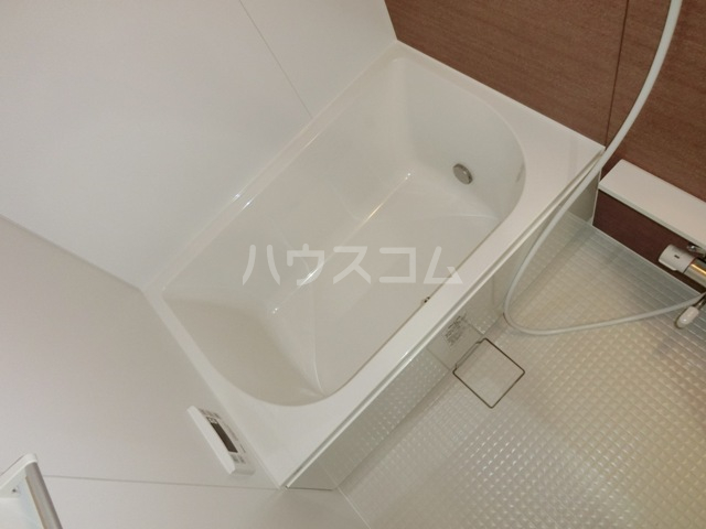 14/30 浴室