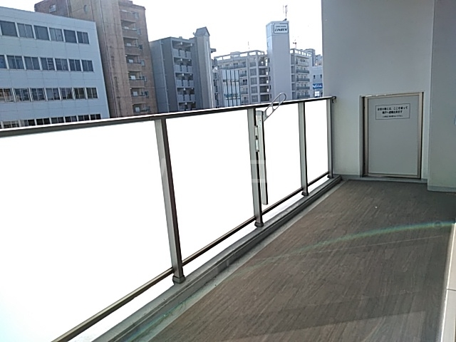 19/30 バルコニー