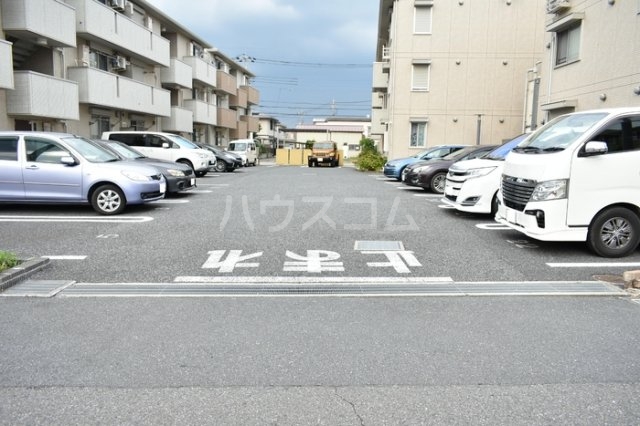 17/20 駐車場
