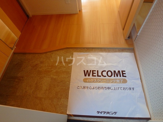 13/30 玄関