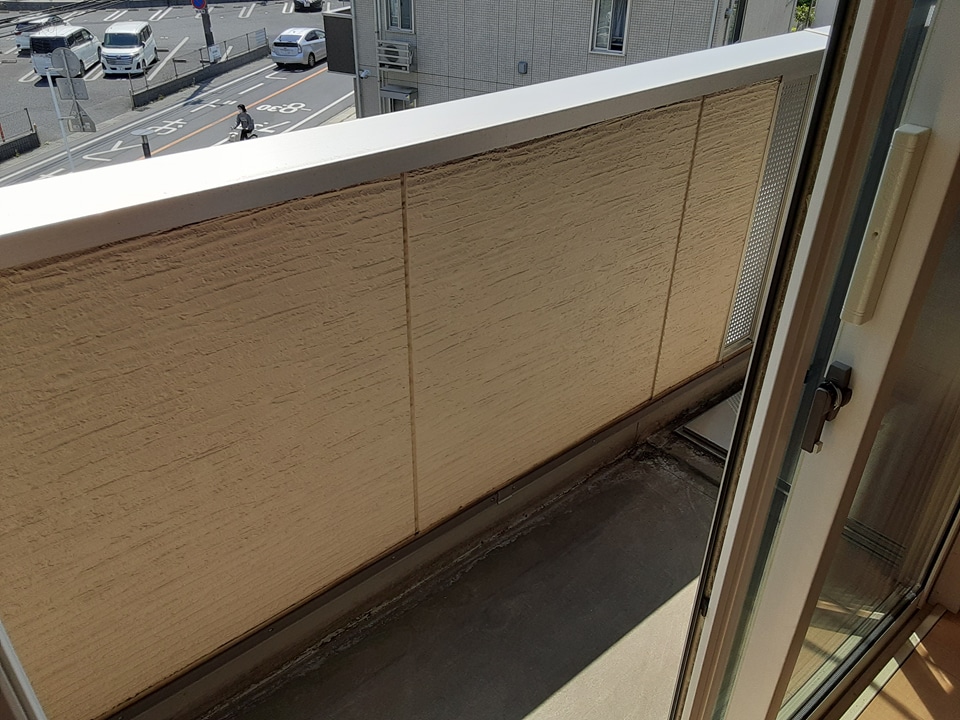 13/22 バルコニー