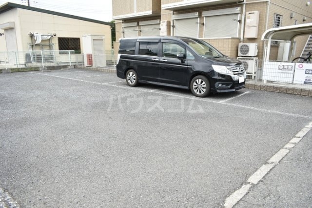 19/26 駐車場