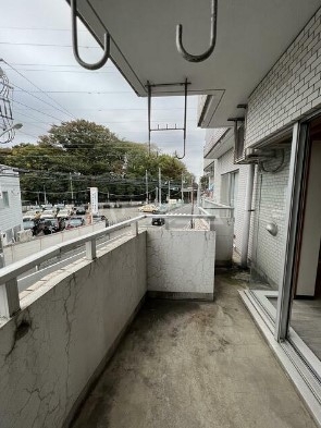 13/23 バルコニー