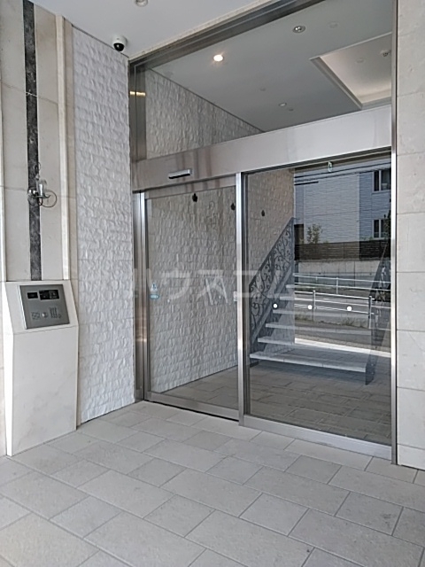 2/10 エントランス