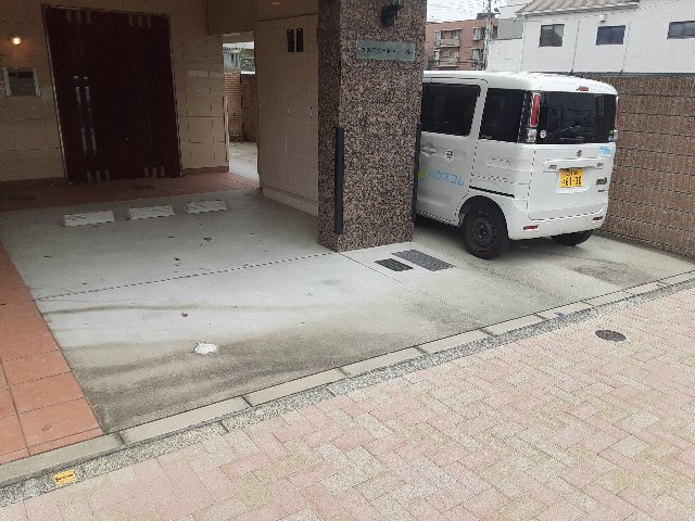 21/29 駐車場