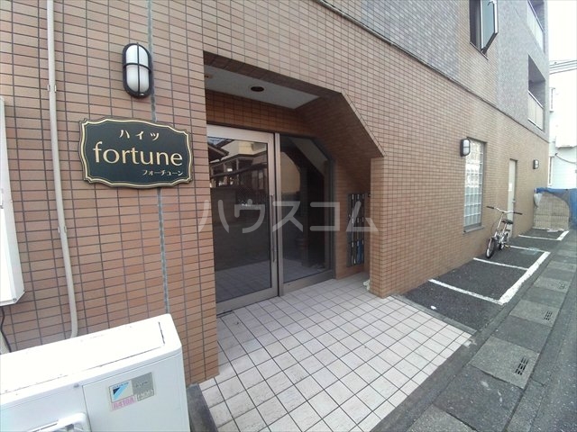 29/30 エントランス