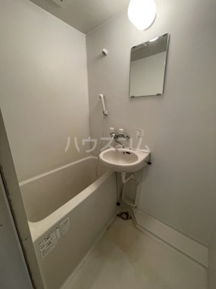 18/30 浴室