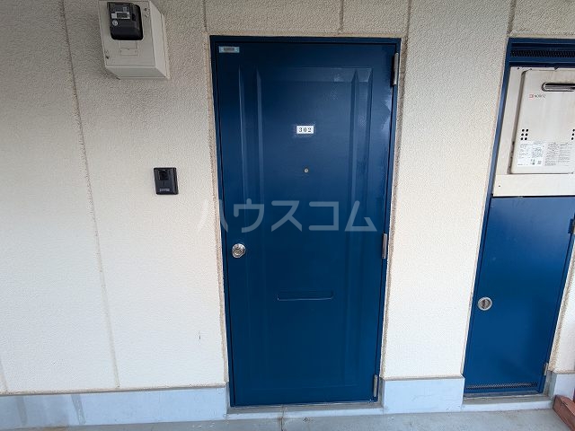 3/4 エントランス