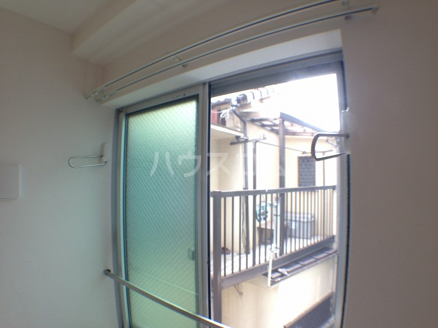 25/30 バルコニー
