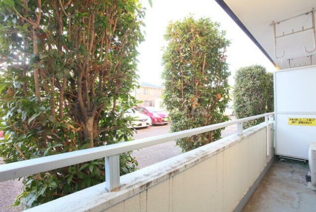 13/25 バルコニー