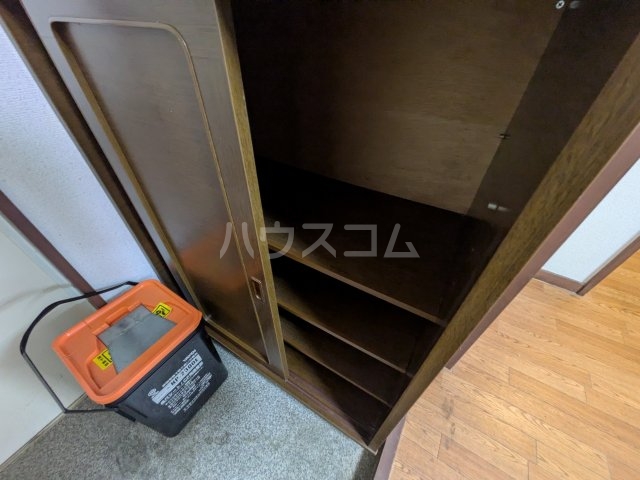 13/30 玄関