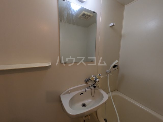 20/30 洗面