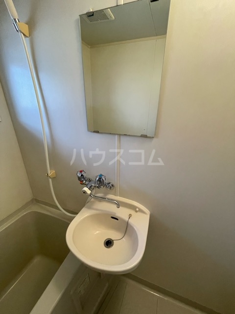16/30 洗面