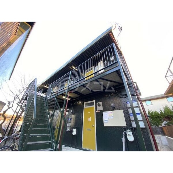 14/23 エントランス