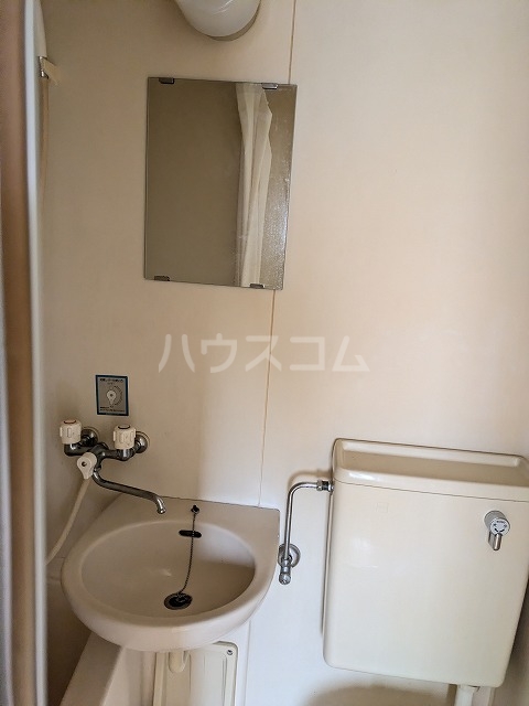 17/30 洗面