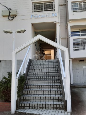 3/6 エントランス